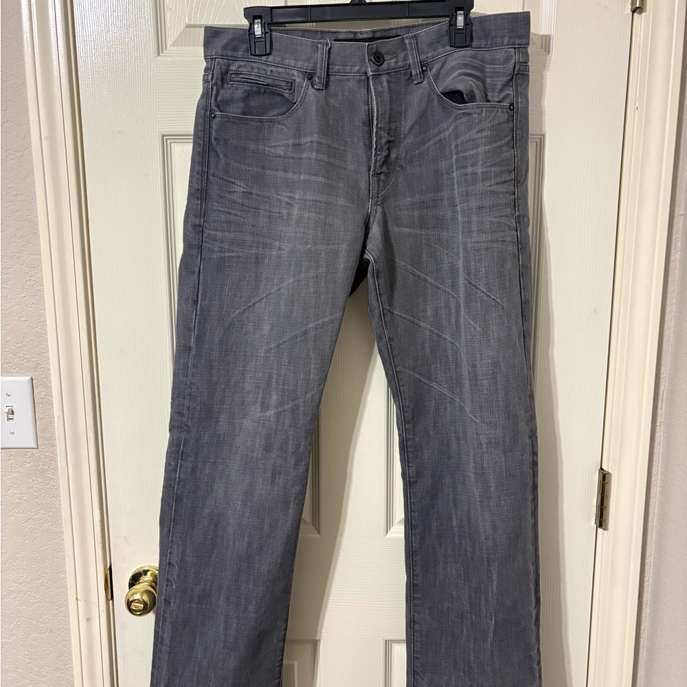 Express Men’s Loose Fit Bootcut Jeans in Gray